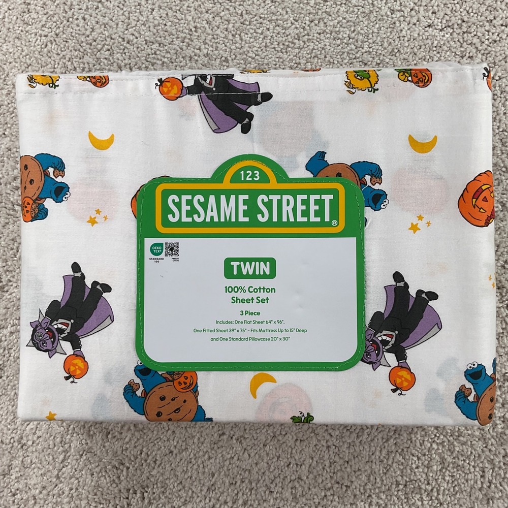 Sesame Street Halloween Twin Sheet Set 100% Cotton 3pc Elmo Cookie Monster Count